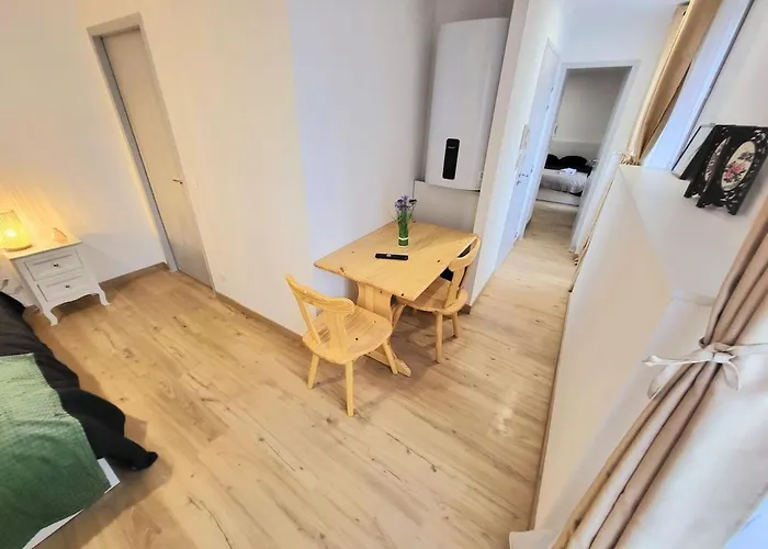 Appartamento Ribère 3 - 2-room For 4 People, Boulevard De La Grotte