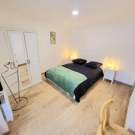 Ribere 3 - 2-room For 4 People, Boulevard De La Grotte